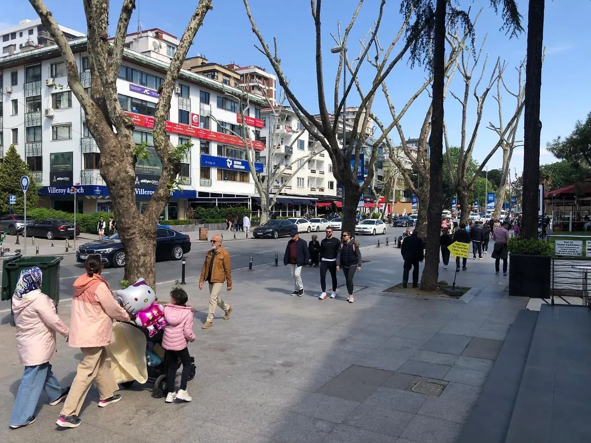 דירות איסטמבול On The Street Of Bagdat 0*,